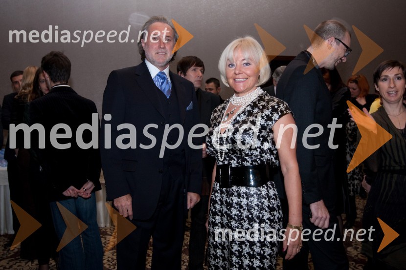 Daniela in Boris Čehovin, uvoznika blagovne znamke EscadaTrend, podelitev nagrad