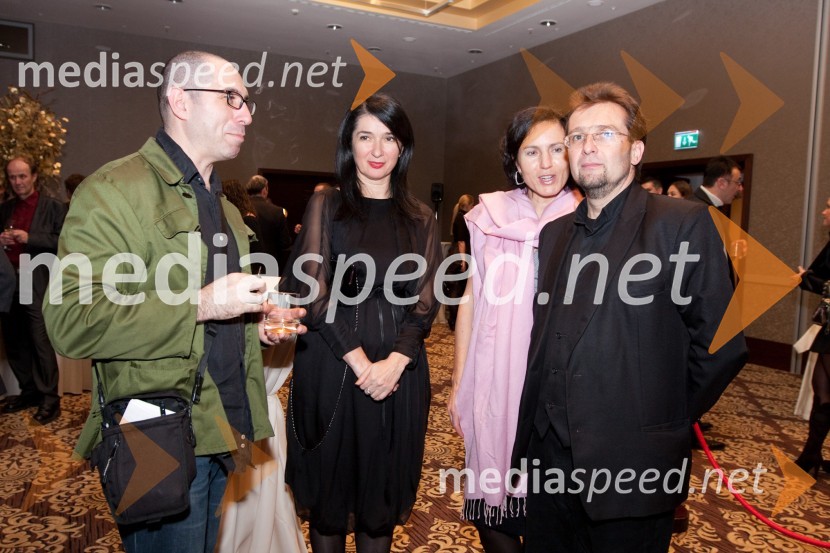 Vadim Fiškin, Zdenka Badovinac, direktorica Moderne galerije, Tatjana Pintar in Roman IirwinTrend, podelitev nagrad