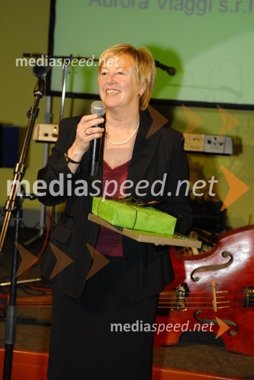 Divina Čuk, turistična ambasadorka Slovenije v letu 2009 ter lastnica in direktorica turistične agencije Aurora ViaggiOkusiti Slovenijo