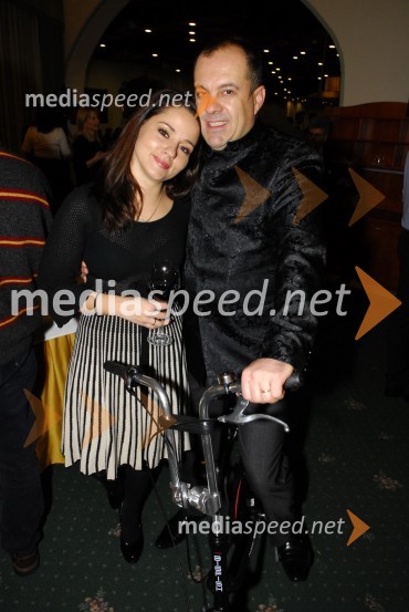 Katja Verderber, podjetje Celinka in Rok Klančnik, direktor predstavništva Slovenske turistične organizacije v BrusljuOkusiti Slovenijo