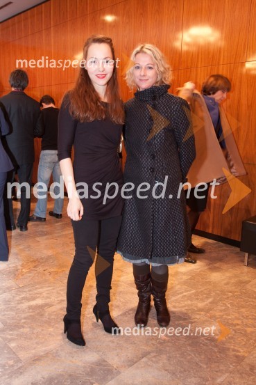 Iva Babič, igralka in Barbara Cerar, igralkaPomladno prebujenje, premiera mjuzikla v MGL