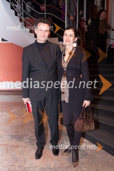 Milan M. Cvikl, generalni sekretar vlade RS in soproga Jerca Legan Cvikl, antropologinjaPomladno prebujenje, premiera mjuzikla v MGL