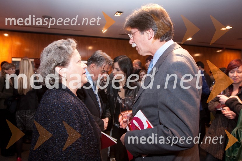 Veronika Zlobec in Jožko Čuk, v.d. direktorja Slovenskega narodnega gledališča (SNG) Nova GoricaPomladno prebujenje, premiera mjuzikla v MGL