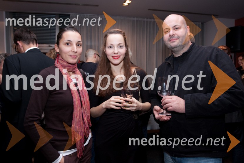 Jernej Šugman, igralec s soprogo in Iva Babič, igralkaPomladno prebujenje, premiera mjuzikla v MGL