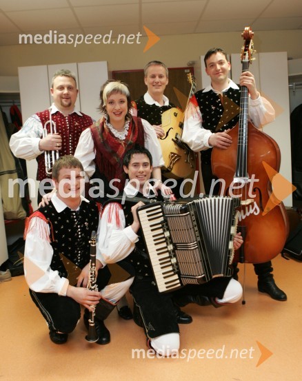 Ansambel Ta pravih 6Slovenska polka in valček