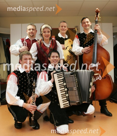 Ansambel Ta pravih 6Slovenska polka in valček