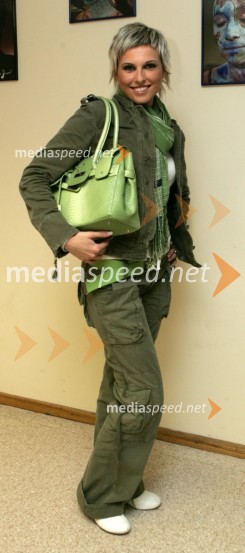 Monika Pučelj, pevkaSlovenska polka in valček