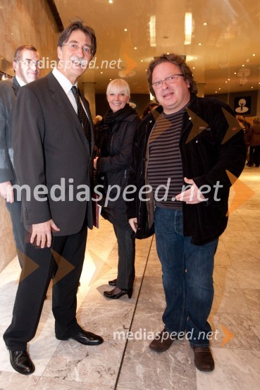 Jožko Čuk, v.d. direktorja Slovenskega narodnega gledališča (SNG) Nova Gorica in Jaša Jamnik, igralecKaj je resnica, premiera predstave v SNG Nova Gorica
