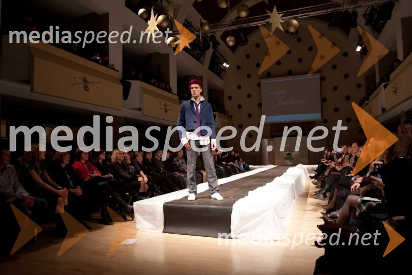 ModelI know you want me-young fresh creative, modna revija