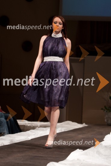 ModelI know you want me-young fresh creative, modna revija