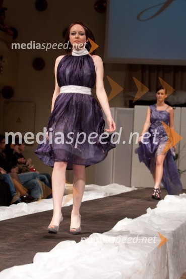 ModelI know you want me-young fresh creative, modna revija