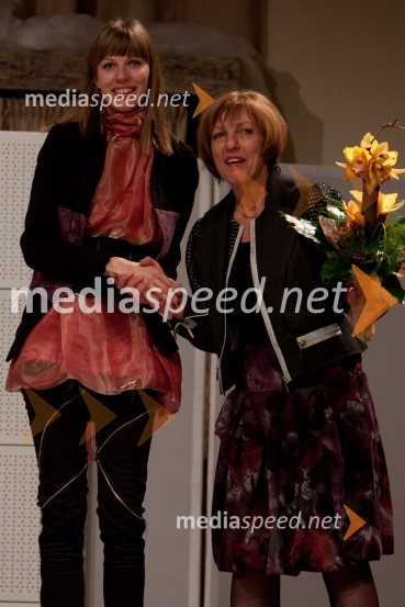 Tanja Sluga, organizatorka in Vika Potočnik, nekdanja županja LjubljaneI know you want me-young fresh creative, modna revija