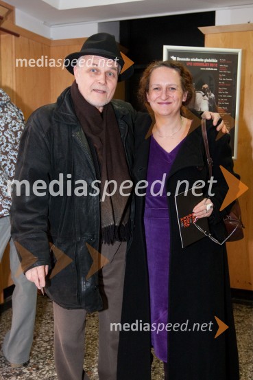 Niko Goršič, igralec, publicist in režiser in Marinka Poštrak, vodja umetniškega oddelka in dramaturginjaPeklenska pomaranča, premiera v Slovenskem mladinskem gledališču