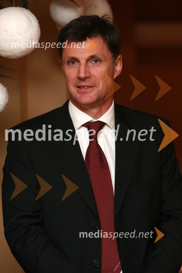 Jernej Dragoš, vodja znamke Porsche pri Porsche Slovenija d.o.o.Porsche Slovenija d.o.o., vodstvo podjetja