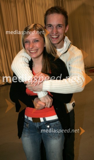 Franjo Oset, ansambel Modrijani z dekletomSlovenska polka in valček