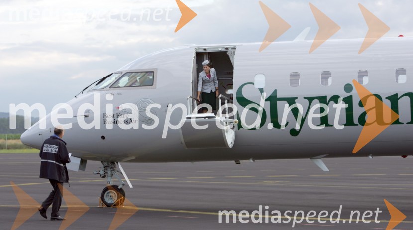Letalo Bombardier Canadair Regional Jet 700 (CRJ 700)Novo letalo družbe Styrian Spirit