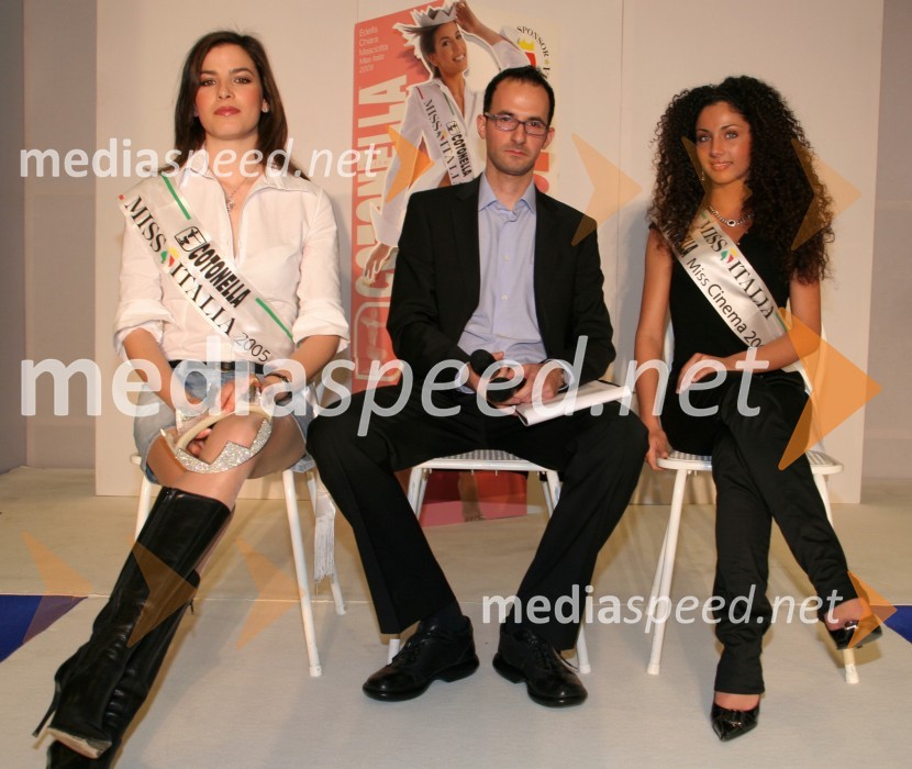 Edelfa Chiara Masciotta, Miss Italije 2005, Fedja Juvan, moderator radia Postaja Center in Vera Santagata, italijanska Miss Cinema 2005Modna revija spodnjega perila Cotonella
