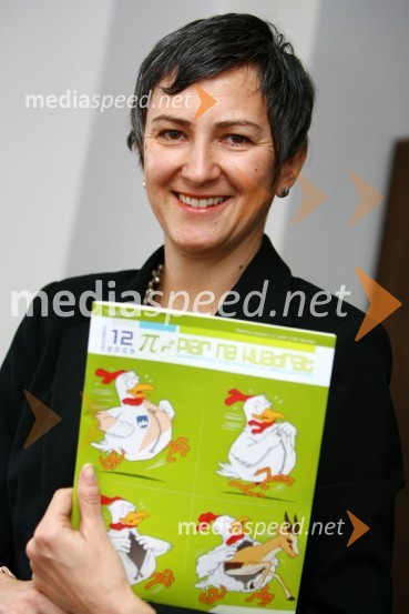 Mag. Natalija Postružnik, direktorica Službe za odnose z javnostmi Zavarovalnice Maribor ter PR na kvadrat osebnost 2009Mag. Natalija Postružnik, PR na kvadrat osebnost 2009