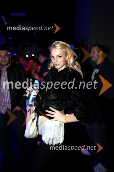 Nina Kohne, manekenkaFashion TV, prednovoletna zabava