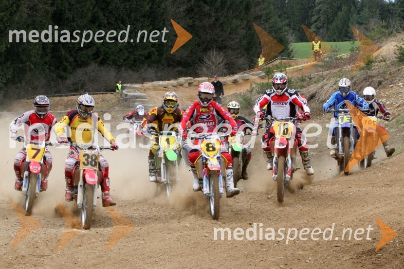 Štart v razredu openMOTOKROS, 2. dirka za DP, Slovenj Gradec