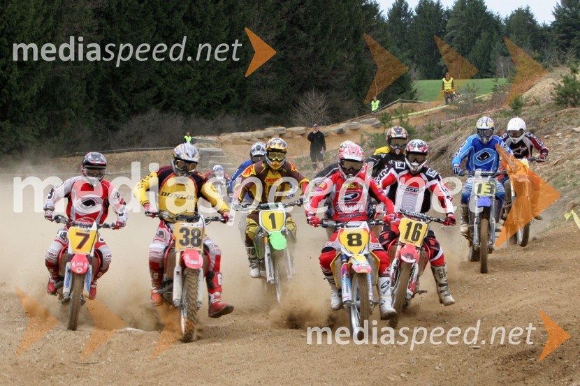 Štart v razredu openMOTOKROS, 2. dirka za DP, Slovenj Gradec