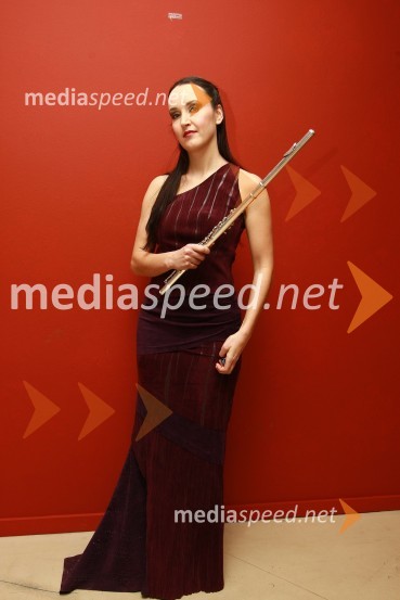 Tinkara Kovač, pevkaSlovenski avto leta 2010