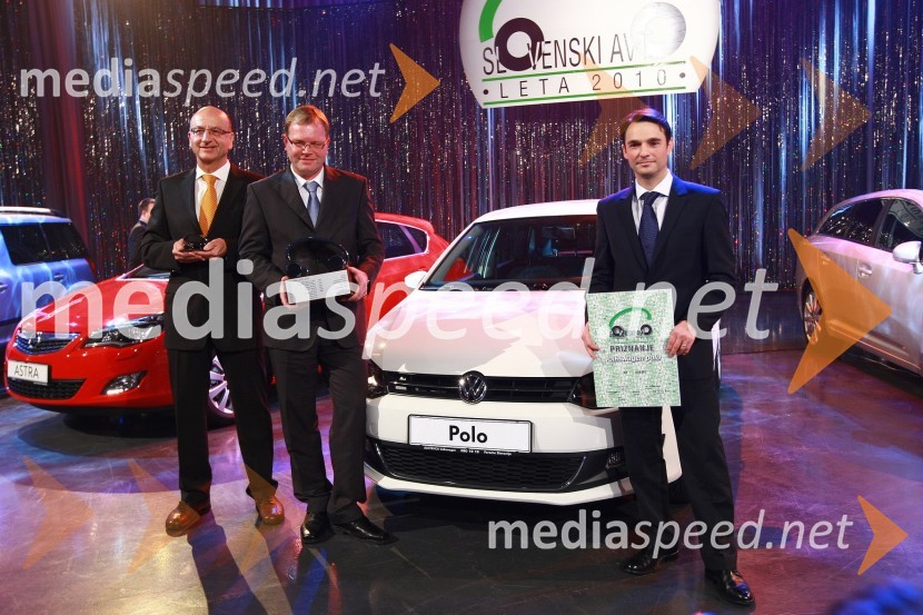 Heinz Slesak, generalni direktor Porsche Slovenija, Marko Škriba, vodja znamke Volkswagen v Sloveniji in Danilo Ferjančič, generalni direktor Porsche SlovenijaSlovenski avto leta 2010