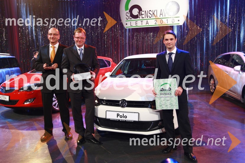 Heinz Slesak, generalni direktor Porsche Slovenija, Marko Škriba, vodja znamke Volkswagen v Sloveniji in Danilo Ferjančič, generalni direktor Porsche SlovenijaSlovenski avto leta 2010