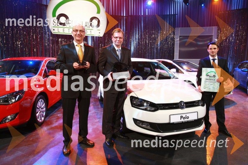 Heinz Slesak, generalni direktor Porsche Slovenija, Marko Škriba, vodja znamke Volkswagen v Sloveniji in Danilo Ferjančič, generalni direktor Porsche SlovenijaSlovenski avto leta 2010