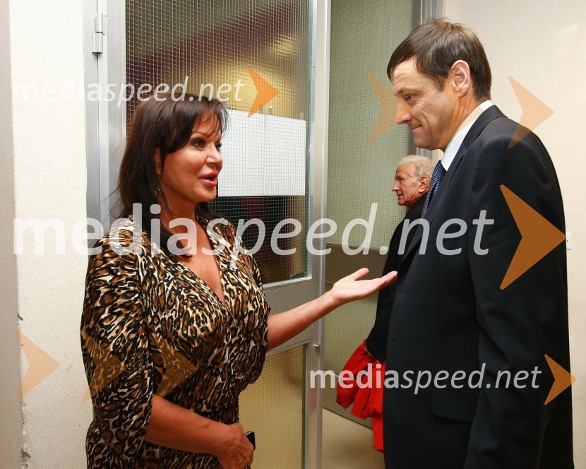 Miša Molk in France Kmetič, urednik Moto revijeSlovenski avto leta 2010