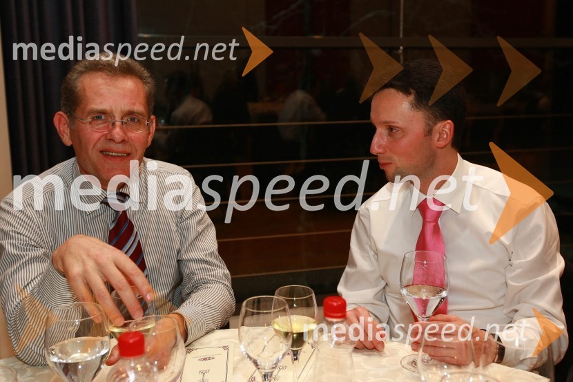 Ludvik Svoljšak, Hyundai Avto Trade in David Jurič, generalni direktor Summit MotorsSlovenski avto leta 2010