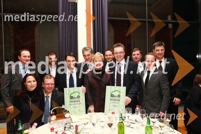 Ekipa Porsche Slovenija d.o.o.Slovenski avto leta 2010