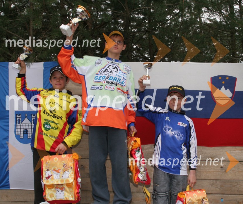 Podmladek do 80 ccm: Luka Kutnar (AMD Šentvid pri Stični), Jaka Juvan (Geodrill RT) in Matevž Jerebic (AMD Feroda)MOTOKROS, 2. dirka za DP, Slovenj Gradec