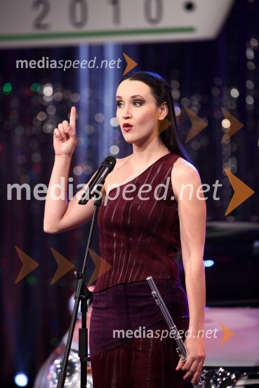 Tinkara Kovač, pevkaSlovenski avto leta 2010