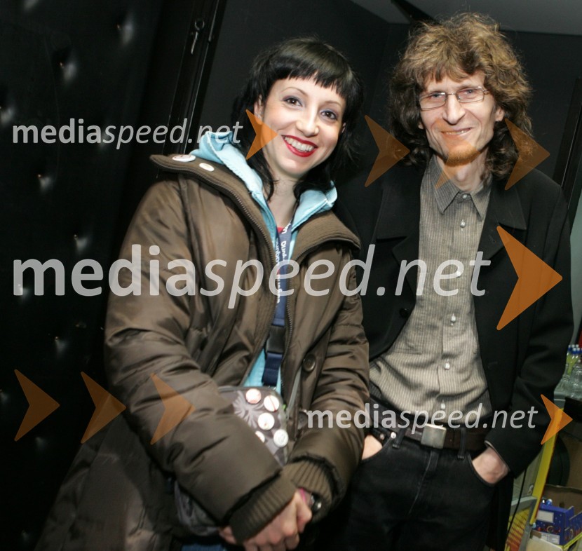 Jadranka Juras in Adi Smolar, glasbenikaZvezde za živali