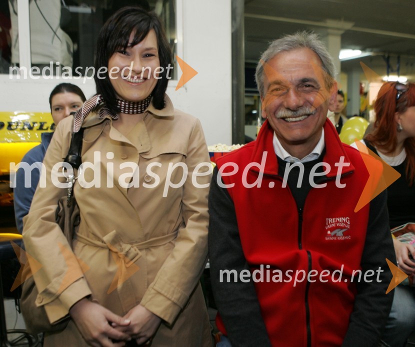 Nika Deu, direktorica marketinga in odnosov z javnostmi, Pro Plus in Brane Kuzmič, legenda slovenskega relija in inštruktor varne vožnjeDirka!, predstavitev reality show