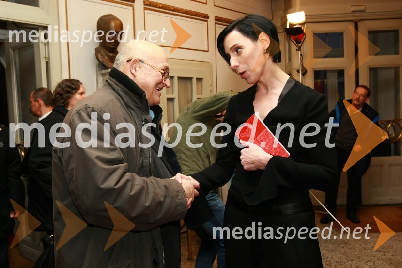 Vasilij Vasko Polič, vrhovni sodnik in Melita Berzelak, glavna urednica revije JanaSlovenka leta 2009 je ... Katarina Kresal