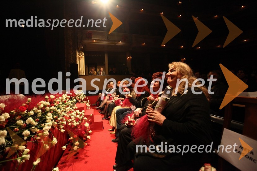 Slovenka leta 2009 je ... Katarina Kresal