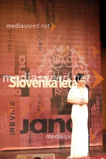 Melita Berzelak, glavna urednica revije JanaSlovenka leta 2009 je ... Katarina Kresal