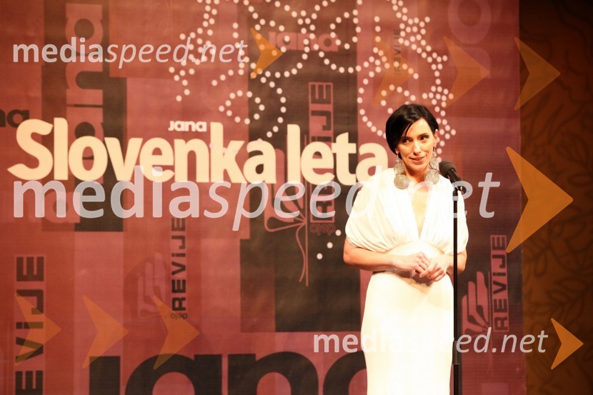 Melita Berzelak, glavna urednica revije JanaSlovenka leta 2009 je ... Katarina Kresal