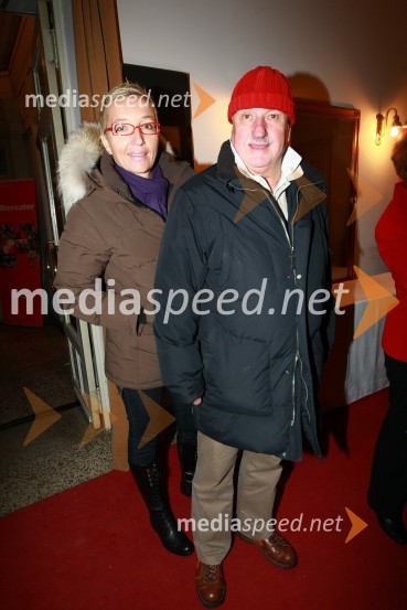 Alenka Žavbi, fotografinja in novinarka ter Aleksander Lucu - Luc, novinarSlovenka leta 2009 je ... Katarina Kresal