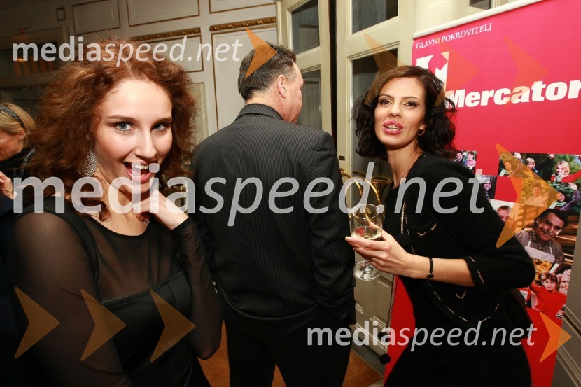 Anamarija Avbelj, Miss universe Slovenije 2008 in Sabina Remar, Miss Universe 2004Slovenka leta 2009 je ... Katarina Kresal