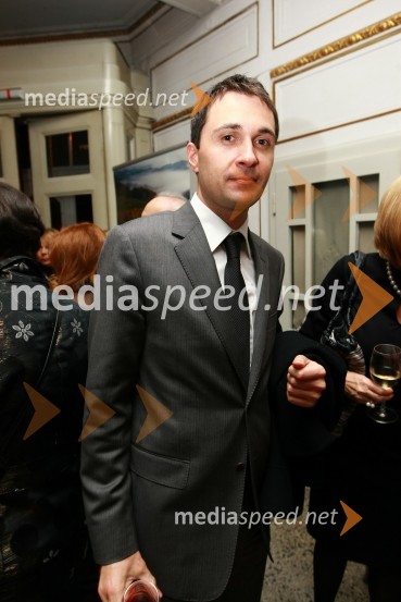 Gregor Jamnik, generalni direktor Hotel SlonSlovenka leta 2009 je ... Katarina Kresal