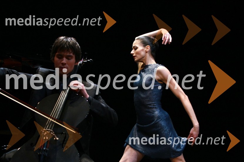 Tilen Artač in Bojana Nenadović Otrin, balerinaSlovenka leta 2009 je ... Katarina Kresal