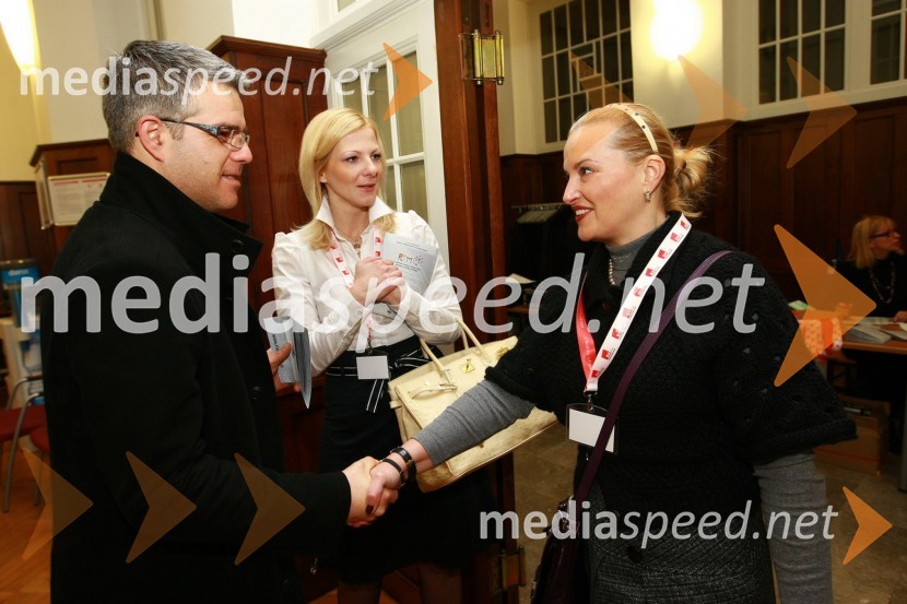 ..., Barbara Repovš, vodja korporativnega komuniciranja skupine Primorje d.d. in Ingrid Sever, idejni vodja kongresa RIMC 2010RIMC 2010