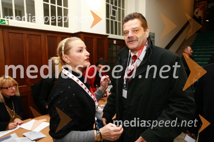 Ingrid Sever, idejni vodja kongresa RIMC 2010 in dr. Andrej Godec, Direkcija RS za vodenje investicij v javno železniško infrastrukturoRIMC 2010