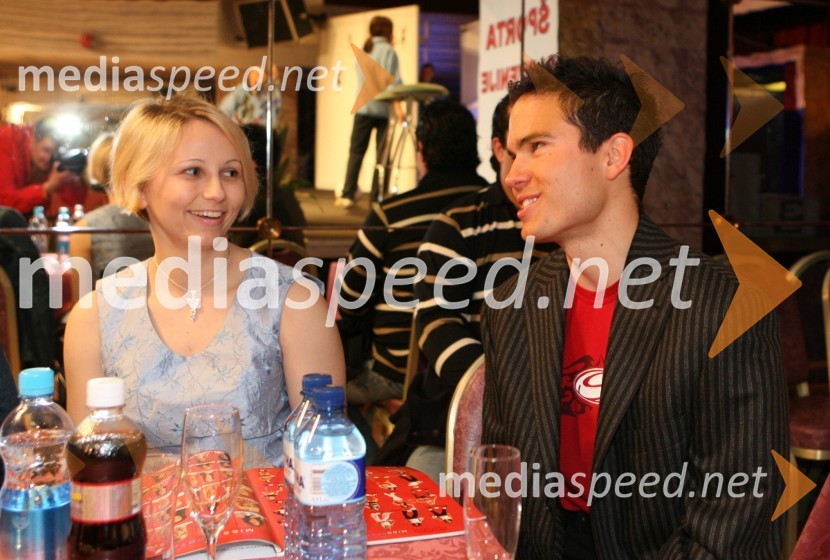Mateja Pintar, namiznoteniška igralka in Jernej Damjan, smučarski skakalecMiss Športa 2006