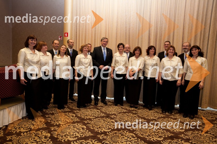 dr. Danilo Türk, predsednik Republike Slovenije in Mešani pevski zbor URI SočaSlavnostni dogodek URI Soča