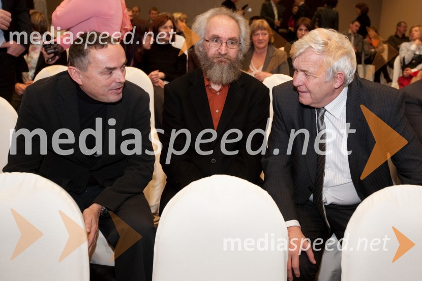 Mihael Dešman, arhitekt, France Sevšek, dekan Zdravstvene fakultete in Črt Marinček, predstojnik katedre za fizikalno in rehabilitacijsko medicinoSlavnostni dogodek URI Soča