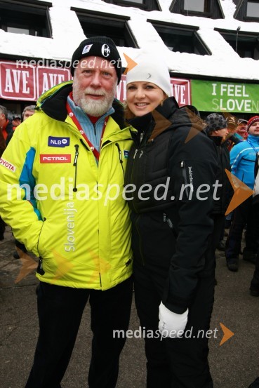 Jaroslav Kalan, predsednik Smučarske zveze Slovenije in Špela Pretnar, urednica Kluba Polet in nekdanja alpska smučarka46. Zlata lisica, druženje na Snežnem stadionu in VIP šotoru